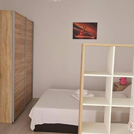 Astero Apartments Premium Accomodation Яссы Экстерьер фото