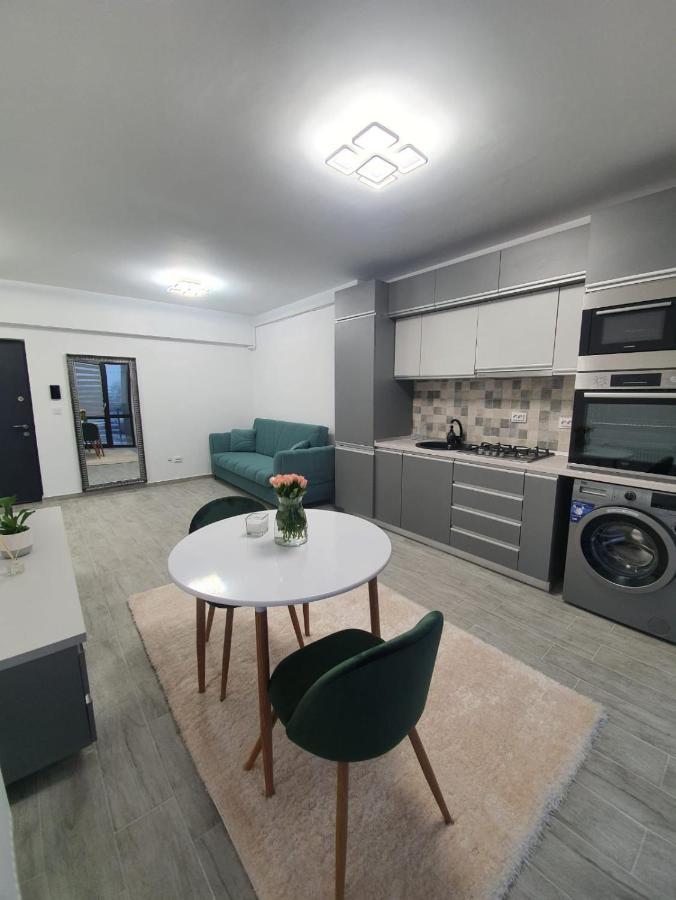 Astero Apartments Premium Accomodation Яссы Экстерьер фото